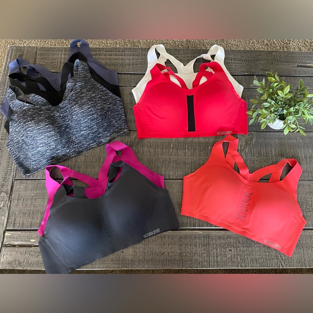 Lot Victoria Secret VSX Sports Bras 38D